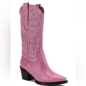 Pink cowgirl boots. Brand new never been worn, gorgeous pink!